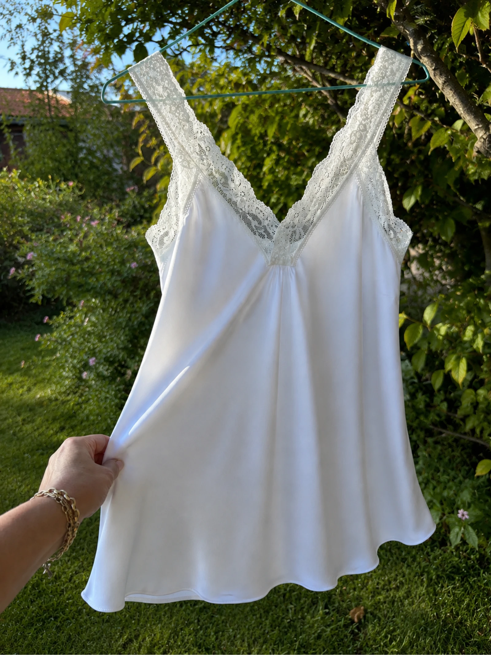 Top soyeux Silky - blanc nacré 